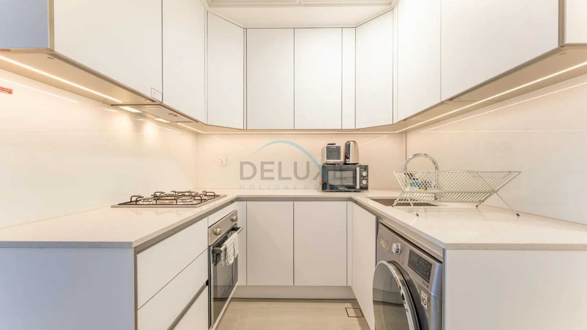 דובאי Close Proximity To Leisure Attractions With Exclusive Amenities, Luma22 West Tower, Jumeirah Village Circle By Deluxe Holiday Homes דירה