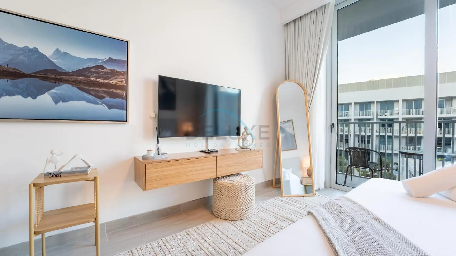 דובאי Close Proximity To Leisure Attractions With Exclusive Amenities, Luma22 West Tower, Jumeirah Village Circle By Deluxe Holiday Homes איחוד האמירויות הערביות